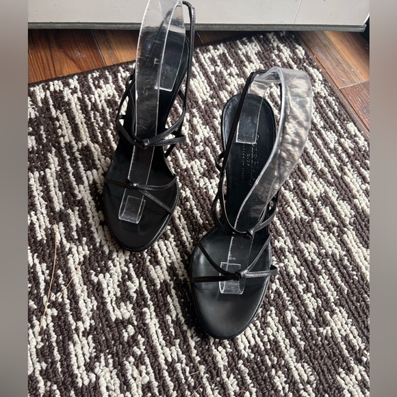 Cole Haan City Sz 8.5 B Black Leather Slingback Stiletto Heels - Picture 4 of 11